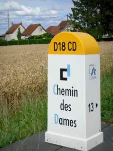 Chemin des Dames - Kilometerstein des Chemin des Dames auf der Departementsstrasse RD 18 CD