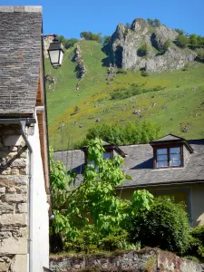 Cirque de Lescun - Maisons du village de Lescun