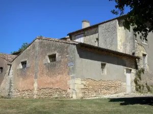 Citadelle de Blaye - Pavillon de la Place abritant le musée d'Art et d'Histoire du Pays Blayais