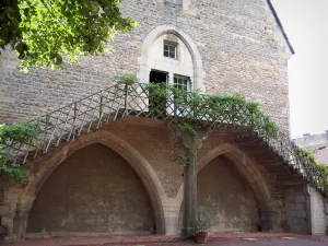 Cluny abbey - Benedictine abbey: Farinier (Gothic building)