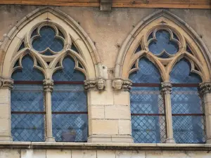 Cluny abbey - Benedictine abbey: Gothic windows of the facade of the Gélase pope