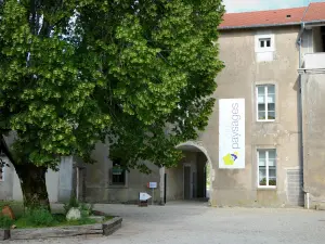 Colina de Sion-Vaudémont - Cité des Paysages, en el antiguo convento de los Padres Oblatos