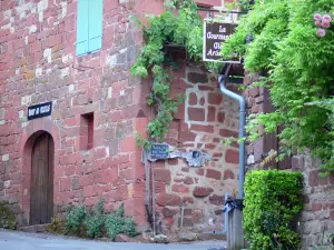 Collonges-la-Rouge - Casas de piedra arenisca roja