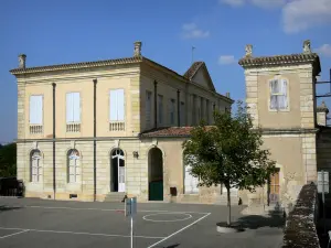 Condom - Hôtel de Polignac (école)
