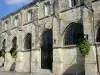 Condom - Cloister of the old Saint-Pierre cathedral