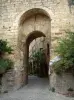 Cordes-sur-Ciel - Painted poort (versterkte poort) herbergt het Museum van Kunst en Geschiedenis Charles-Portal