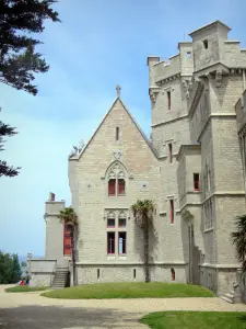 Corniche basque - Abbadia Château -Osservatorio : Antoine d'Abbadie Castello neogotico, situato sulla corniche basco, nella città di Hendaye