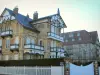 Deauville - Côte Fleurie : villa et résidence de la station balnéaire