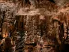 Demoiselles cave - Concretions of the main room: columns, stalactites