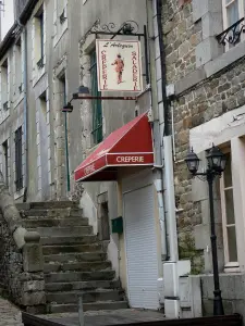Dol-de-Bretagne - Gevels van huizen