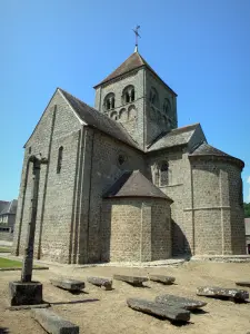Domfront - Romanische Kirche Notre-Dame-sur-l'Eau