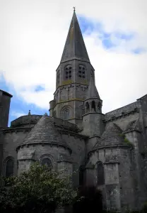 Le Dorat collegiate church - Saint-Pierre granite collegiate church of Romanesque style in Basse-Marche