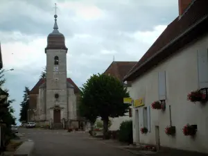 Dorpen van de Haute-Saône - Huizen en een dorpskerk