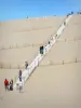 La dune du Pilat - Dune du Pilat: Escalier facilitant l'ascension de la dune