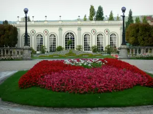 Epernay - Orangerie Moët et Chandon und ihr blühender Garten