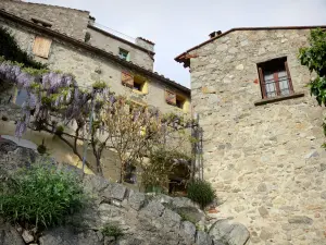 Eus - Facades of houses in the village