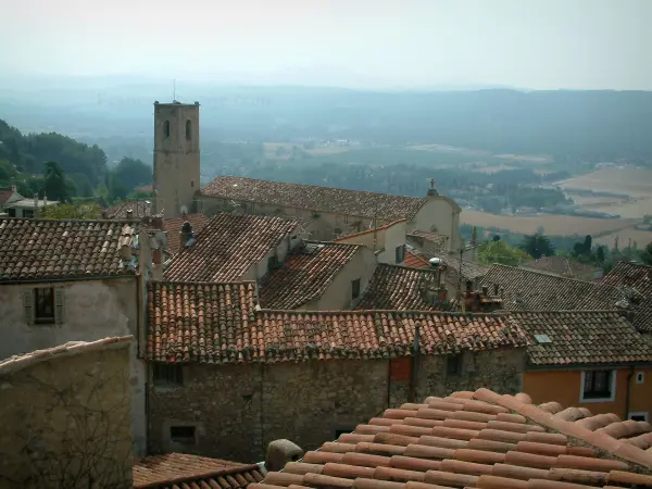 Fayence - View of the roofs, the church and the surroundings