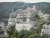 Felsansammlung von Montpellier-le-Vieux - Blick auf die ruinenförmige Felsansammlung