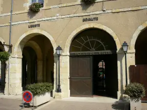 Fleurance - Facade of Town Hall 