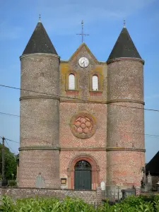 Fortified churches of Thiérache - Monceau-sur-Oise: Sainte-Catherine fortified church and its facade flanked by two round towers