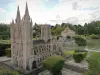 France Miniature - Miniature of Coutances Cathedral