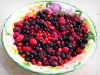 Frutas vermelhas - Frutas vermelhas em uma tigela de salada
