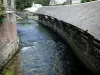Gisors - Vieux lavoir au bord de la rivière Epte
