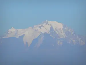 Grand Colombier - Vue sur le mont Blanc depuis le Grand Colombier