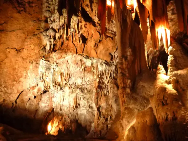 La grotte de la Madeleine - Guide tourisme, vacances & week-end en Ardèche