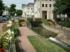 Haguenau - Flowery banca, del fiume e gli edifici