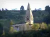 Iglesia Mère-Église de Saint-Disdier - Madre-Iglesia o capilla Gicons campanario románico de piedra y techo de paja y pizarra, en Dévoluy