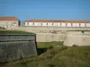 Île de Ré - Saint-Martin-de-Ré : fortifications de la cité