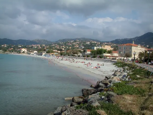 L'Île-Rousse - Führer für Tourismus, Urlaub & Wochenende in der Haute-Corse