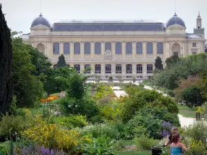 jardín de las Plantas - Fachada de la Gran Galería de la Evolución y exquisito francés