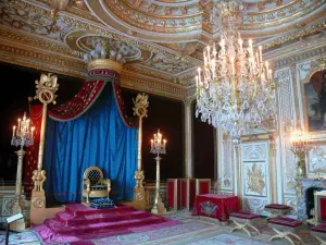 Kasteel van Fontainebleau - In het paleis van Fontainebleau: Flats: Throne Room (ex-King's kamer)