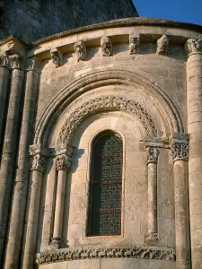 Kirche von Aulnay-de-Saintonge - Kirche Saint-Pierre (romanische Kunst)