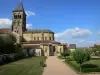 Kirche in Saint-Menoux - Führer für Tourismus, Urlaub & Wochenende im Allier