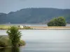 Lago di Naussac - Collina che domina l'acqua