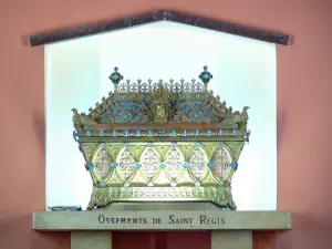 Lalouvesc - Interior of the Saint-Régis basilica: reliquary containing the bones of Saint-Régis