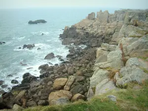 Landscapes of the Loire-Atlantique coast - Grassland, cliffs and the sea (Atlantic Ocean)