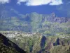 Landschaften der Réunion - Nationalpark der Réunion: Rundblick auf den Talkessel Cilaos