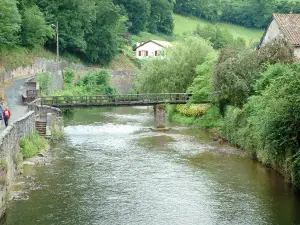 Landschappen van de Baskenland - Wandel langs de rivier de Nive, Saint-Jean-Pied-de-Port