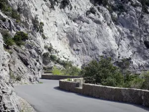 Landschappen van de Pyrénées-Orientales - Route des Gorges Galamus