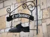 Langres - Wrought iron cobbler sign