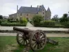 Logis de la Chabotterie manor house - Cannon in foreground, fenced garden and lodge