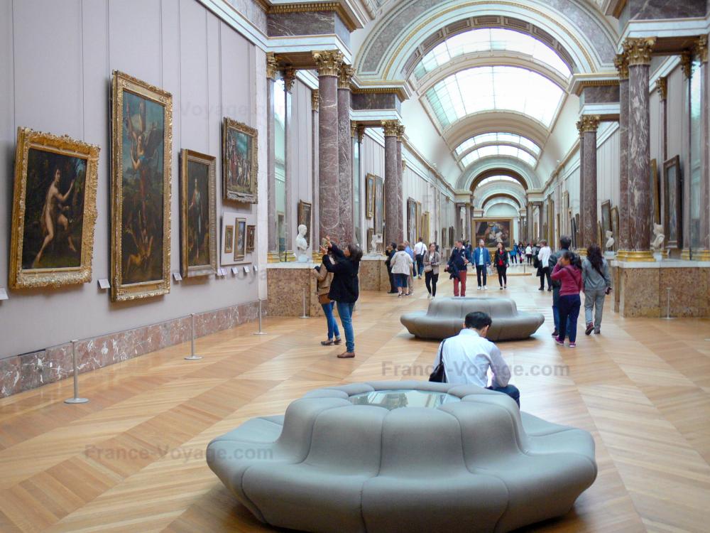 Photos The Louvre Museum Tourism & Holiday Guide
