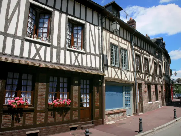 Lyons-la-Forêt - Facades of half-timbered houses of the village