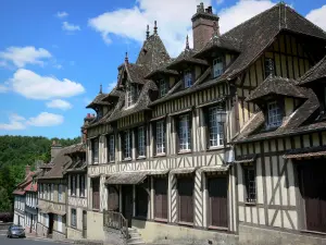 Lyons-la-Forêt - Half-timbered facade of the Maurice Ravel house