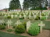 Maneira das senhoras - Túmulos do cemitério militar francês de Cerny-en-Laonnois