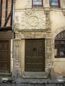 Le Mans - Vieux Mans - Cité Plantagenêt : maison d'Adam et Ève